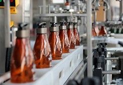 Huituo automatyczna obrotowa maszyna do zamykania PET i szkła z odszyfratorem nasadek