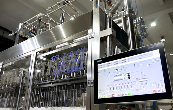 Maszyna do napełniania i zamykania cieczy 4000 w 12000bph do medycznego płynu dezynfekującego